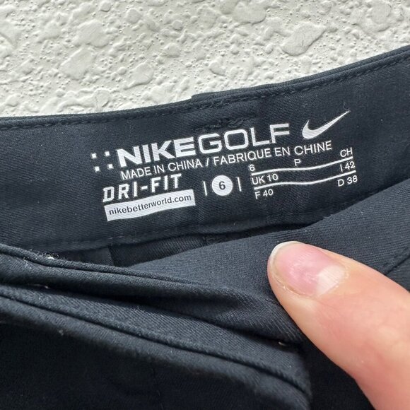 Nike Dri Fit Bermuda 2.0 Golf Black Stretch Shorts 831319-010 Womens size 6 NEW - Picture 2 of 10